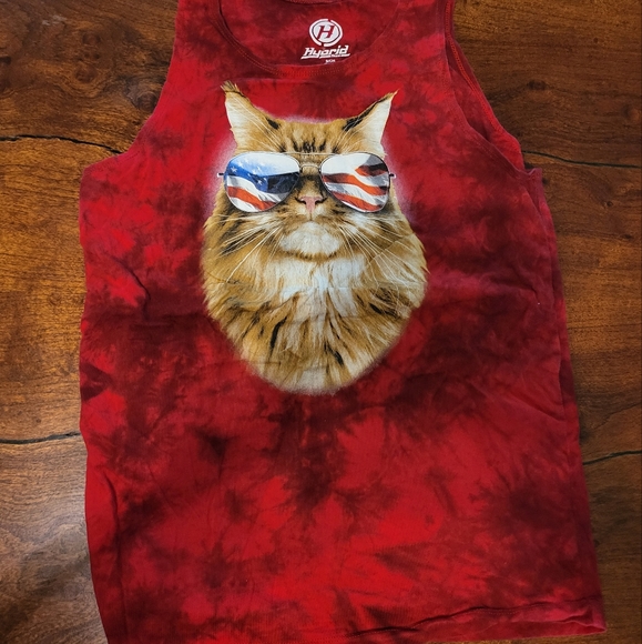 2 Cat tanks - Picture 2 of 5